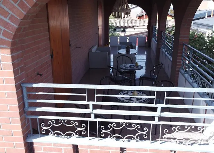 Bed & Breakfast Ferrari Oriella Solignano Nuovo